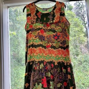 Cotton dress with pleats and right side pocket. All cotton. Gorgeous colors.